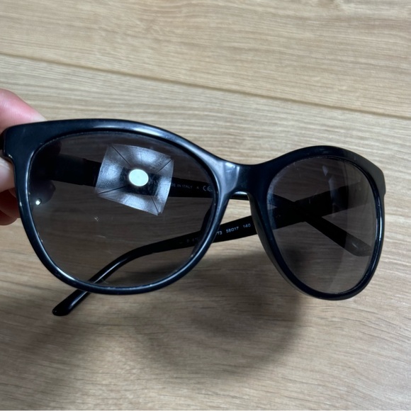 Burberry BE4216 Polarized Sunglasses for Women, Lens Size 57mm - Black (3001T3) - Picture 2 of 9